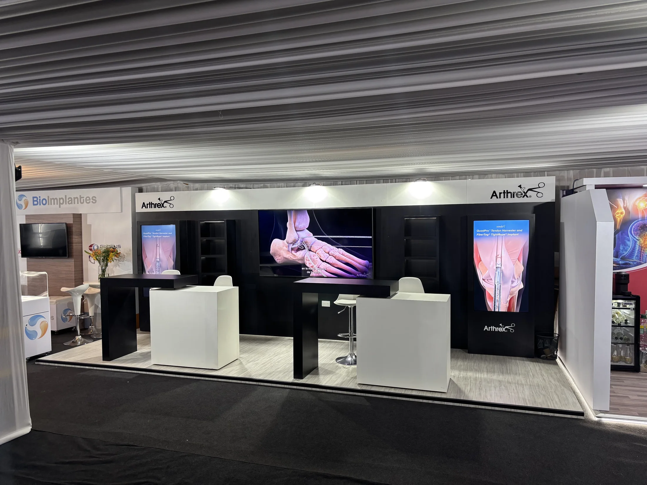 Stand Arthrex ejecutado por Justo a Tiempo